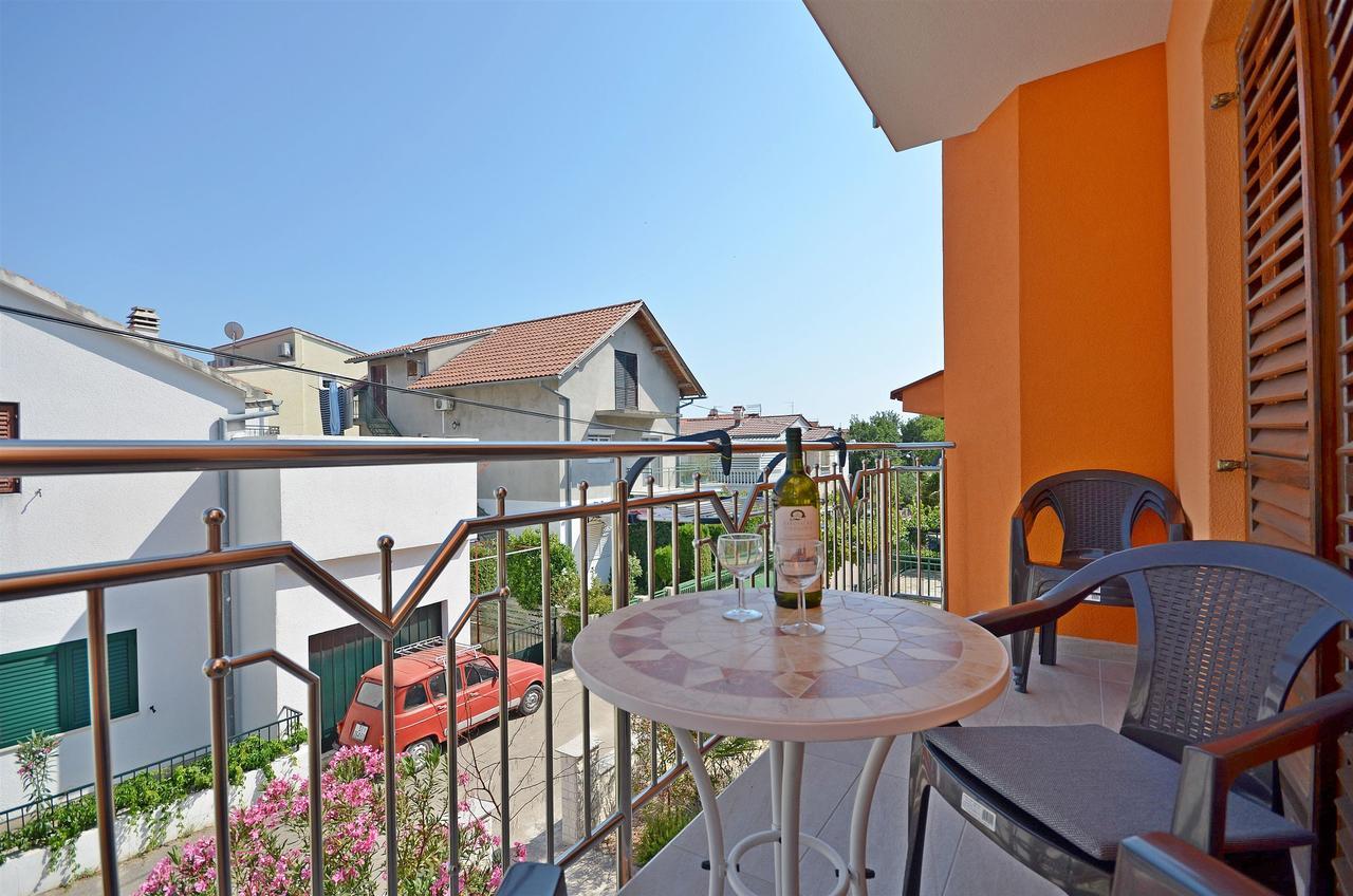 Apartments Katarina Vodice Exterior photo